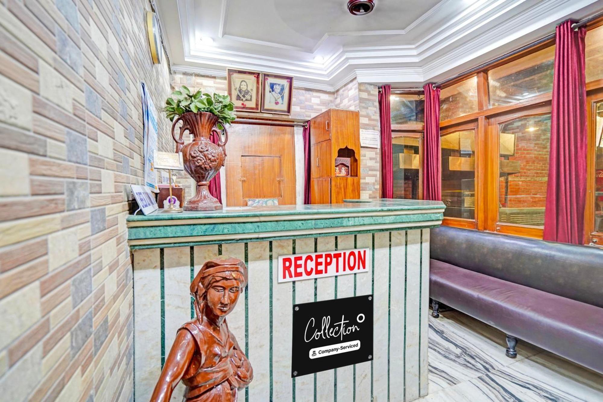 Capital O 15091 Gaurav Boarding House Hotel Mathura Exterior foto